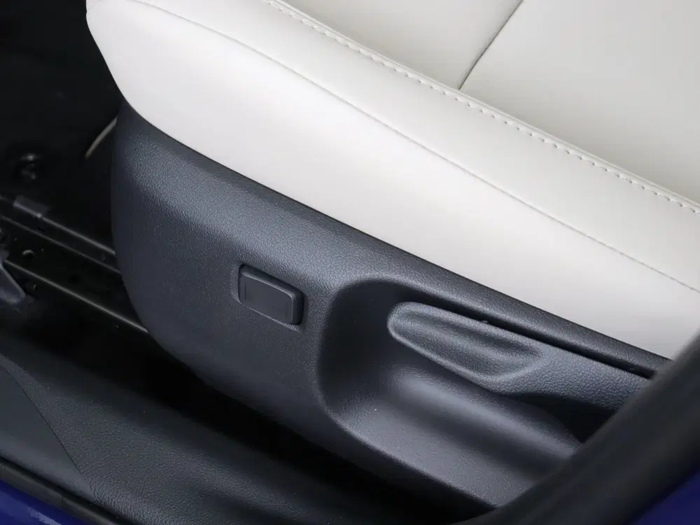 Lexus LBX Elegant Advanced Pack uit 2026, foto 12