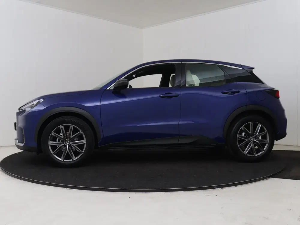 Lexus LBX Elegant Advanced Pack uit 2026, foto 3