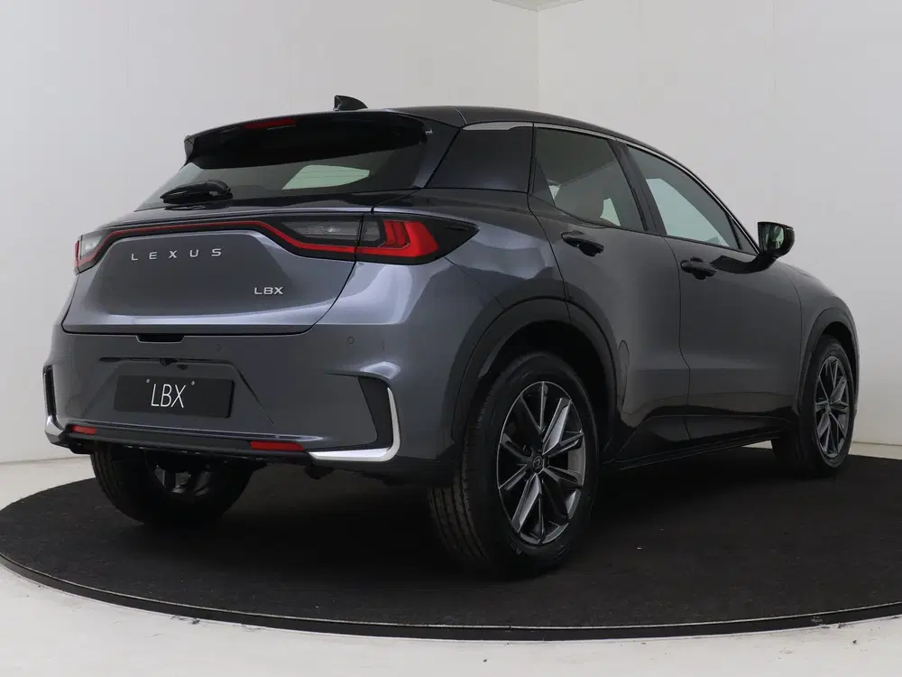 Lexus LBX Relax 2WD Advanced Pack uit 2026, foto 2