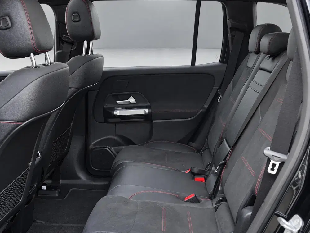 Mercedes-Benz EQB 250 AMG Line 67 kWh uit 2023, foto 8