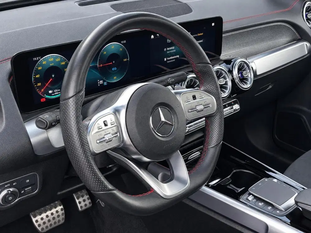 Mercedes-Benz EQB 250 AMG Line 67 kWh uit 2023, foto 9