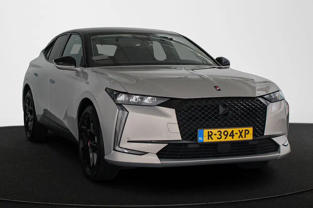 DS Automobiles DS 4 DS 4 E-Tense Performance Line Navigatie Ap uit 2022, foto 2