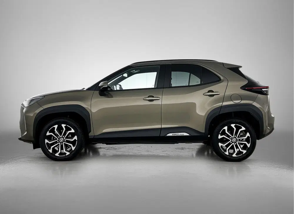 Toyota Yaris Cross 1.5 Hybrid Dynamic AWD uit 2024, foto 3