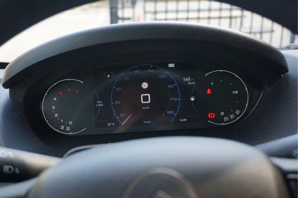 Citroën Jumper Heavy 35 2.2 140PK L3H3 BPM VRIJ Navi uit 2024, foto 11