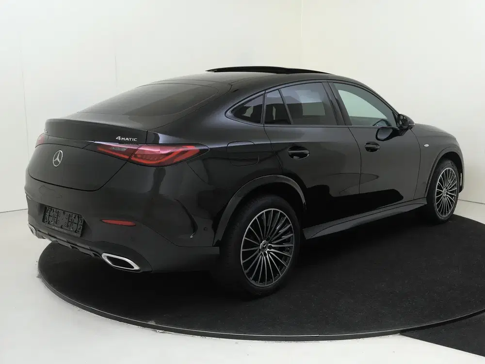 Mercedes-Benz GLC GLC-klasse Coupé 400e 4MATIC AMG Line uit 2025, foto 2