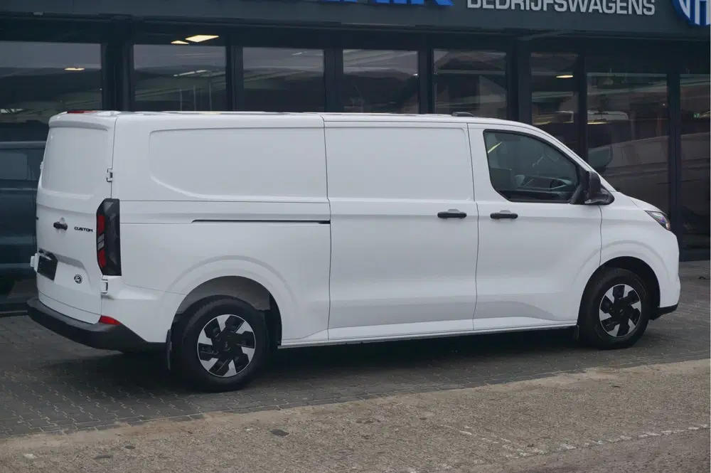 Ford Transit Custom 320L 2.5 PHEV Hybride 233PK Trend Vol o uit 2025, foto 4