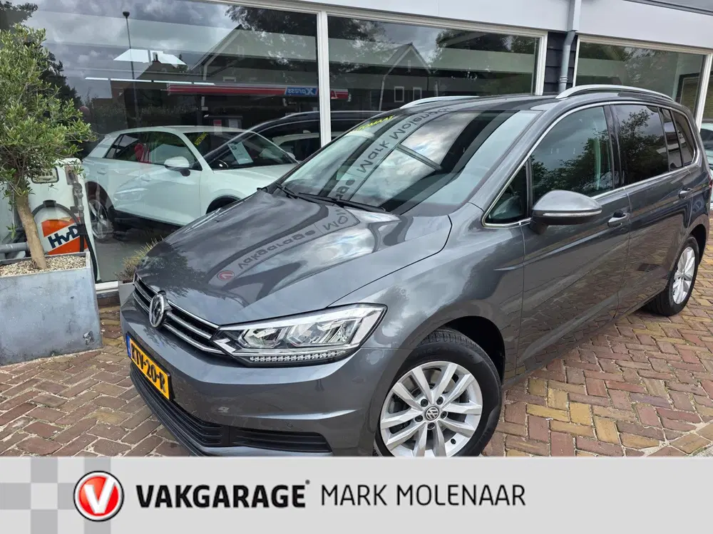 Volkswagen Touran 1.5 TSI Highline Business R 7persoons uit 2019