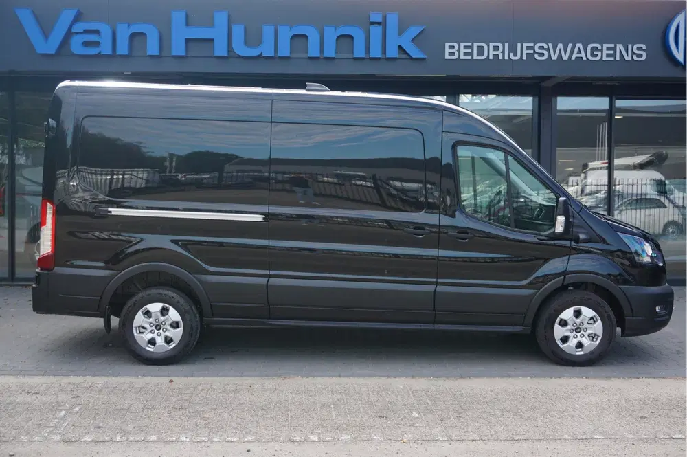 Ford Transit 350L L3H2 Trend 130PK BPM VRIJ Navi uit 2024, foto 5