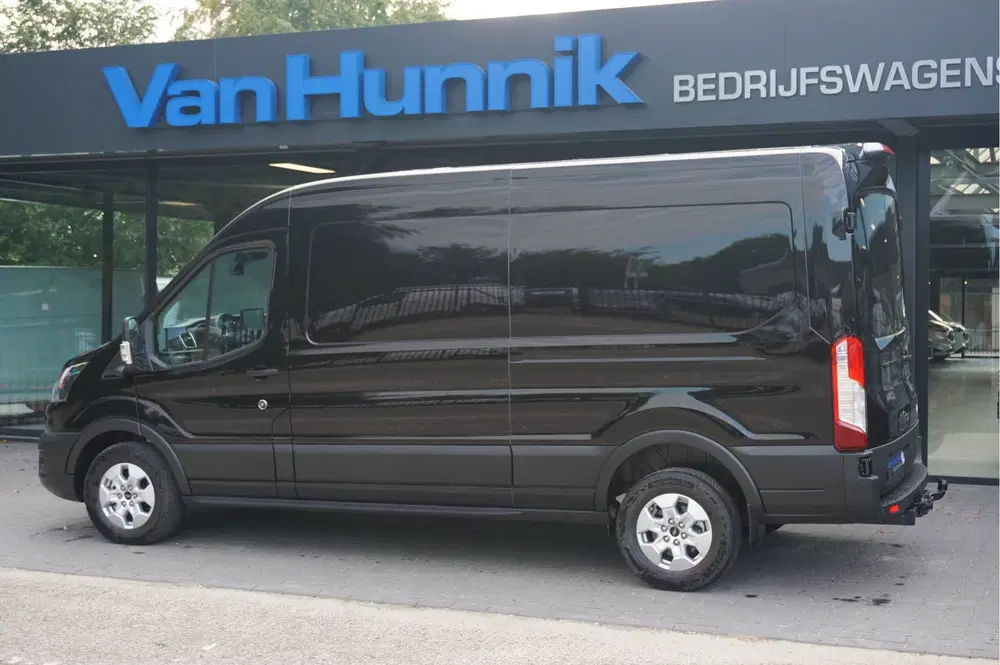 Ford Transit 350L L3H2 Trend 130PK BPM VRIJ Sync4 Navi uit 2024, foto 3
