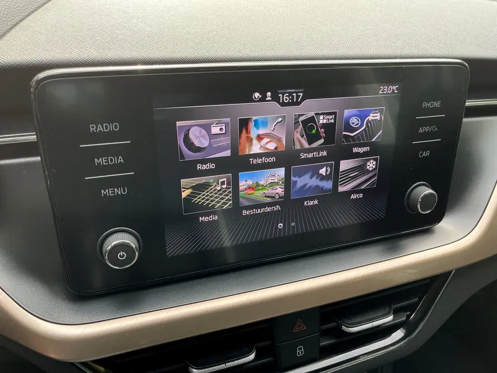 Skoda Kamiq 1.0 TSI Business Edition uit 2019, foto 10