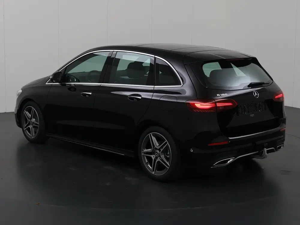 Mercedes-Benz B-Klasse 180 Star Edition AMG Line uit 2025, foto 12