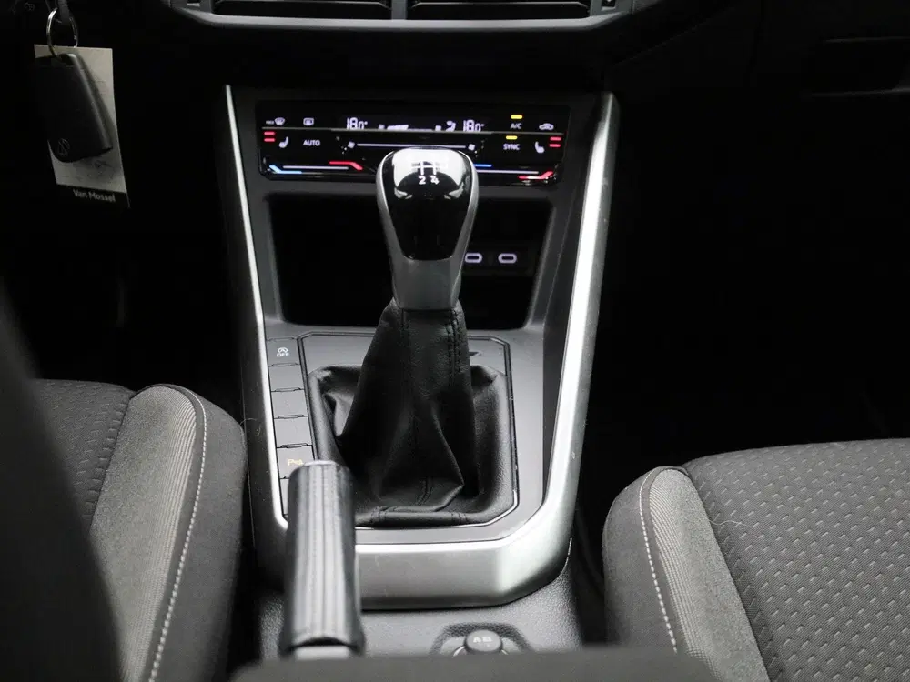 Volkswagen Taigo 1.0 TSI Life Business uit 2022, foto 10