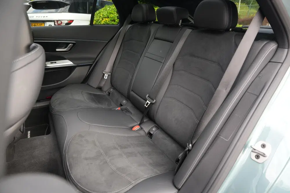 Mercedes-Benz E-Klasse Estate 300 e Business Solution AMG Pa uit 2026, foto 6