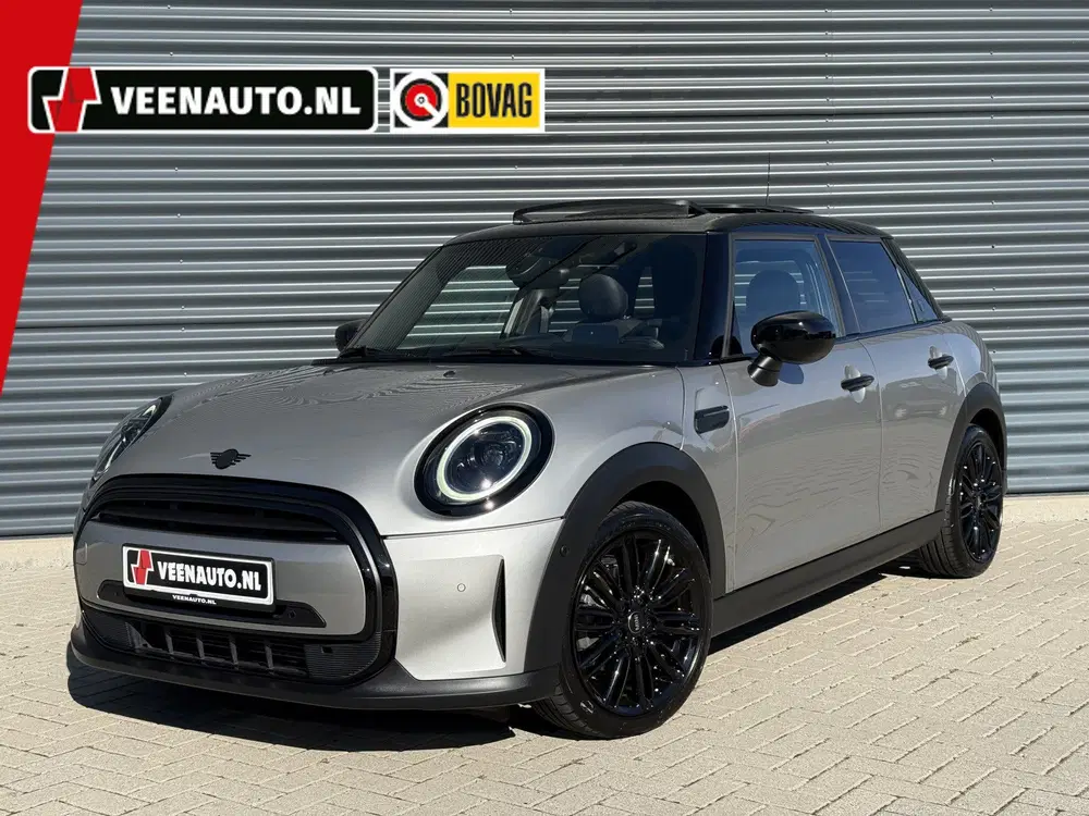 Mini Cooper 1.5 Cooper Yours Pano uit 2023