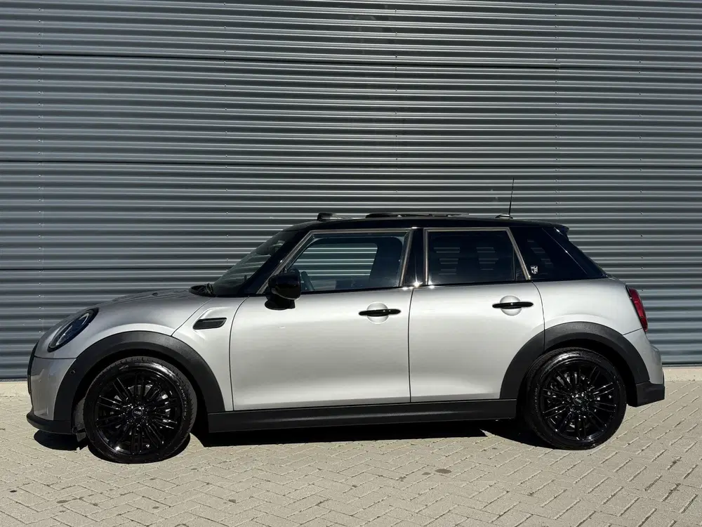 Mini Cooper 1.5 Cooper Yours Pano uit 2023, foto 4