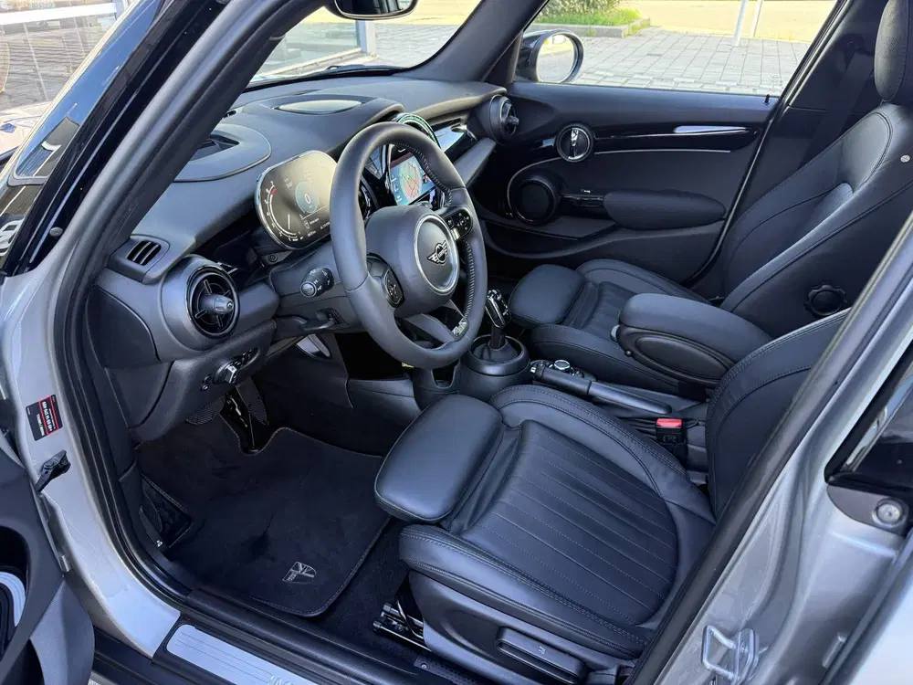 Mini Cooper 1.5 Cooper Yours Pano uit 2023, foto 7