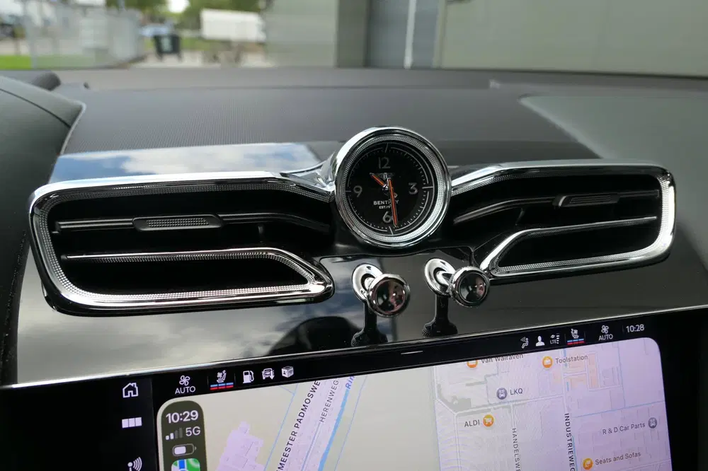 Bentley Bentayga 3.0 V6 Hybrid Org NL Carbon NAIM Massage P uit 2022, foto 12
