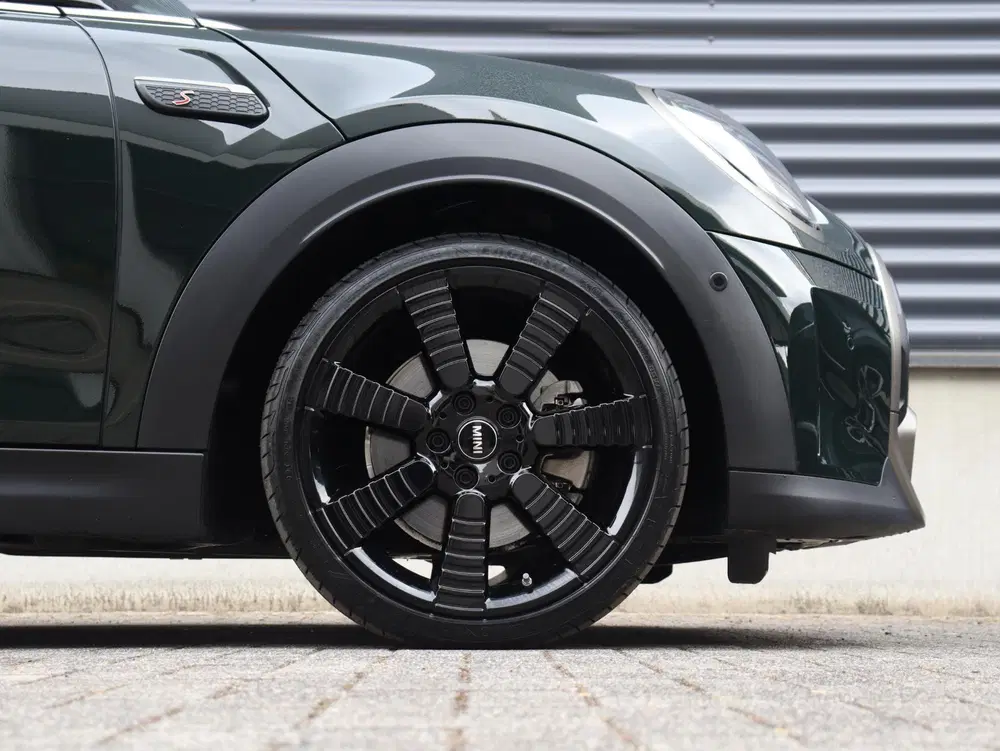 Mini Cabrio Cooper S uit 2023, foto 10