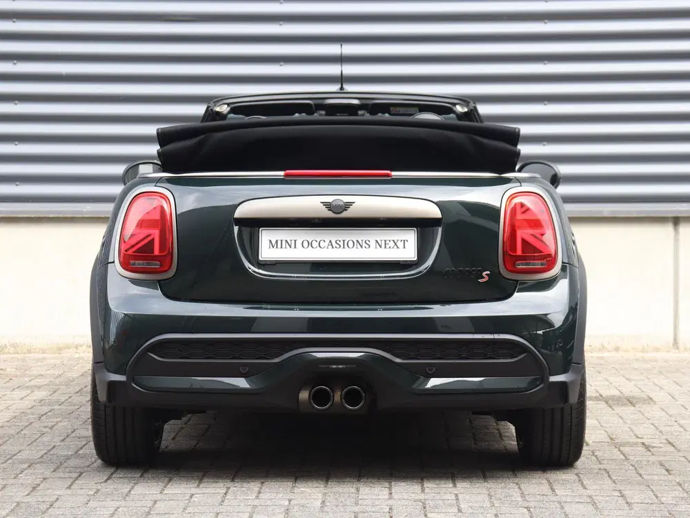 Mini Cabrio Cooper S uit 2023, foto 6