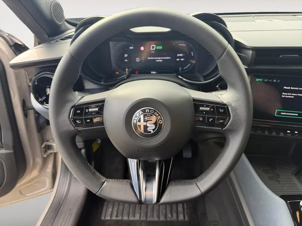 Alfa Romeo Junior Elettrica 54 kWh uit 2025, foto 13