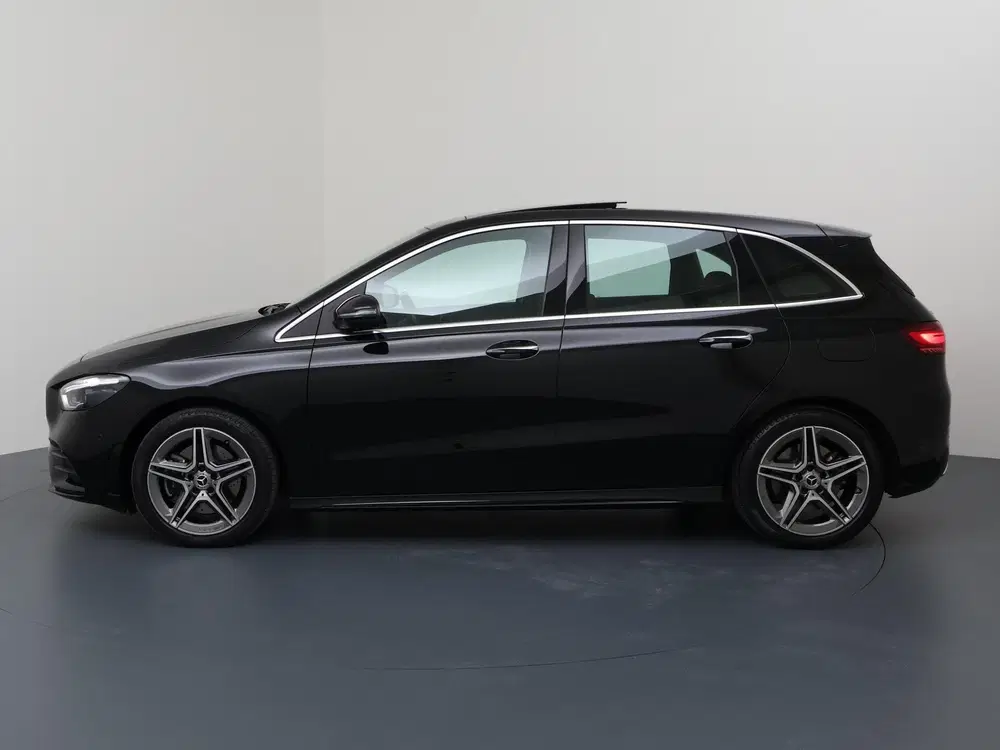 Mercedes-Benz B-Klasse Star Edition AMG Line 250 e Star Editi uit 2025, foto 5