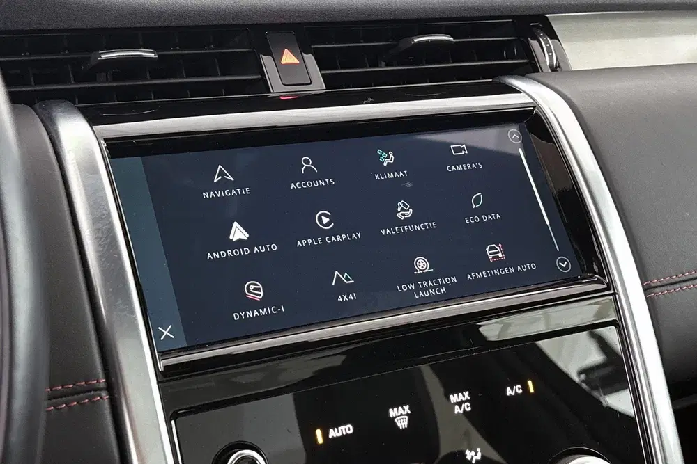 Land Rover Discovery Sport P300e 1.5 R-Dynamic HSE Panoramad uit 2023, foto 14