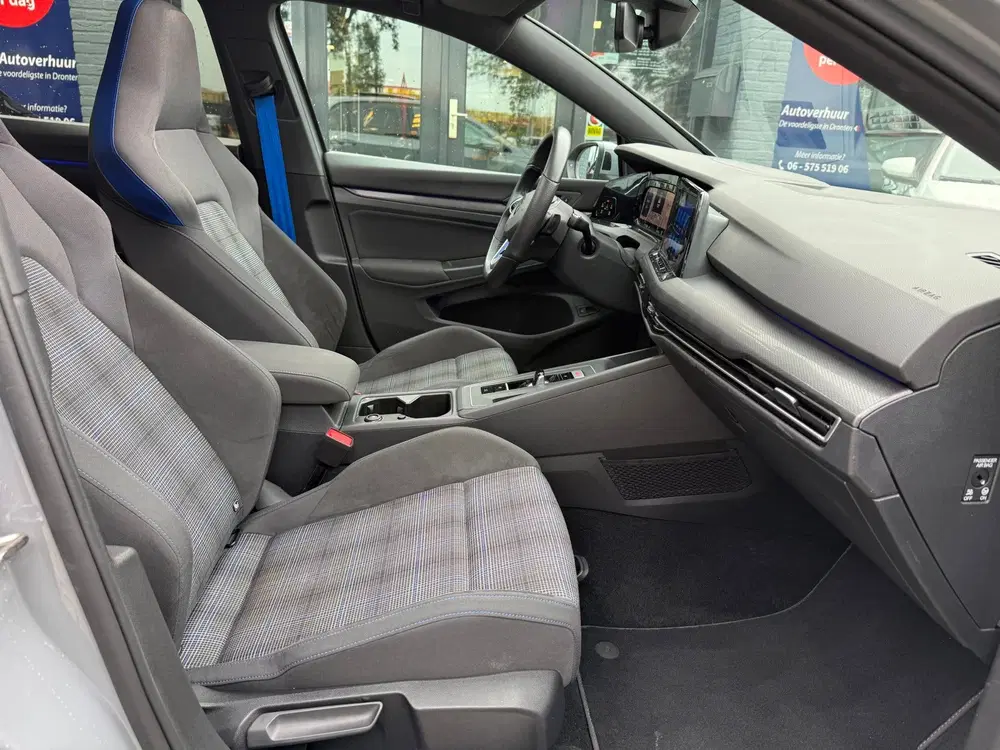 Volkswagen Golf 1.4 eHybrid GTE uit 2021, foto 14