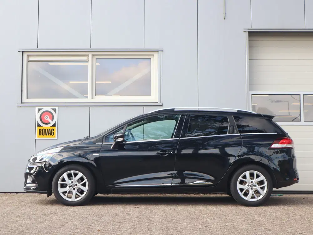 Renault Clio 0.9 TCe Limited uit 2020, foto 2