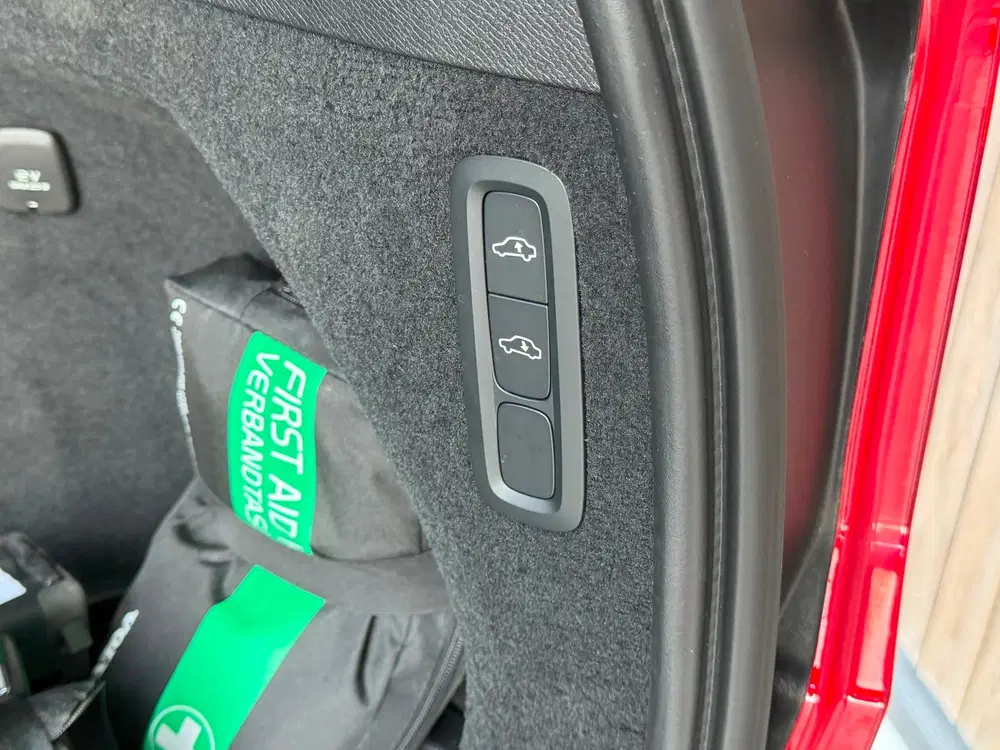Volvo XC90 2.0 T8 Recharge AWD Plus Dark uit 2022, foto 12