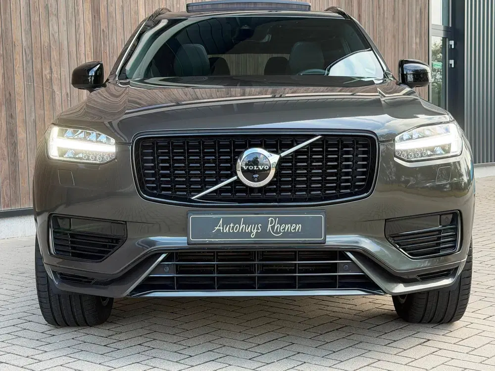Volvo XC90 2.0 T8 Recharge AWD Plus Dark uit 2022, foto 5