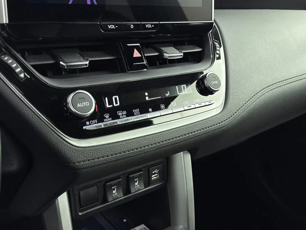 Toyota Corolla Cross Hybrid 140 Style uit 2023, foto 11