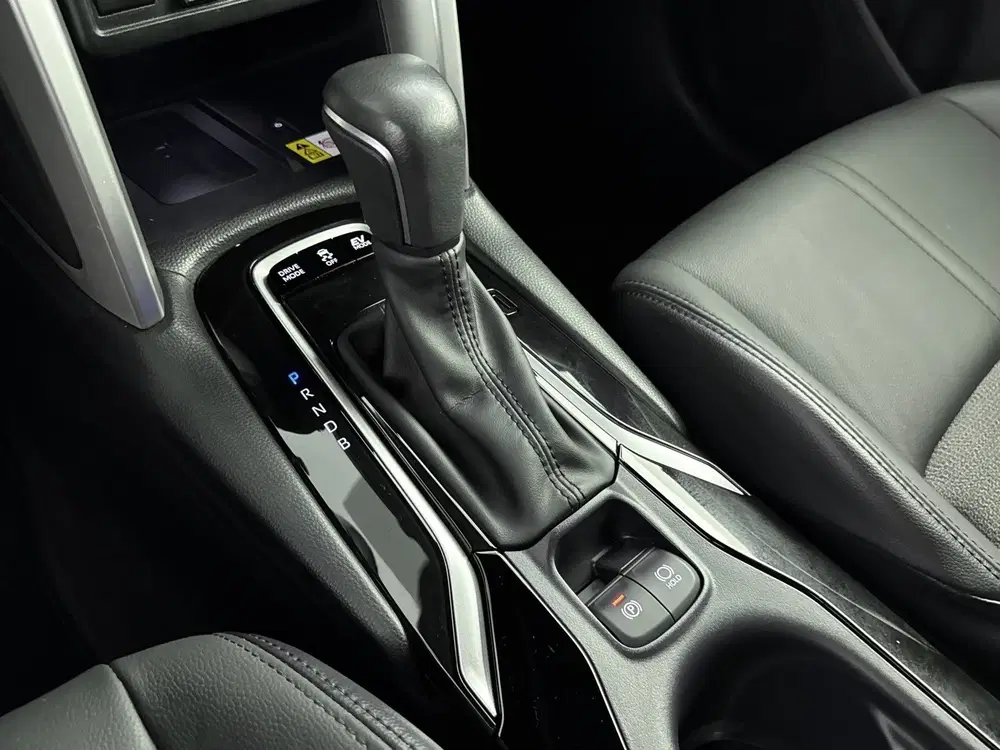 Toyota Corolla Cross Hybrid 140 Style uit 2023, foto 12