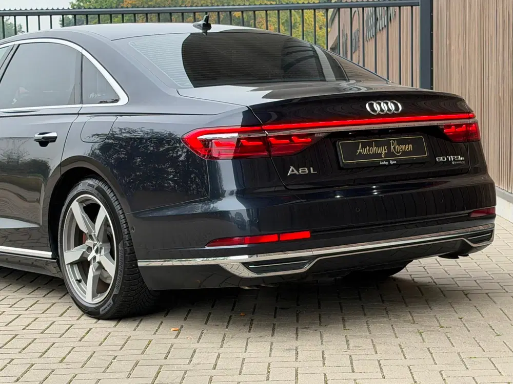 Audi A8 60 TFSI e quattro Lang Pro Line uit 2020, foto 10