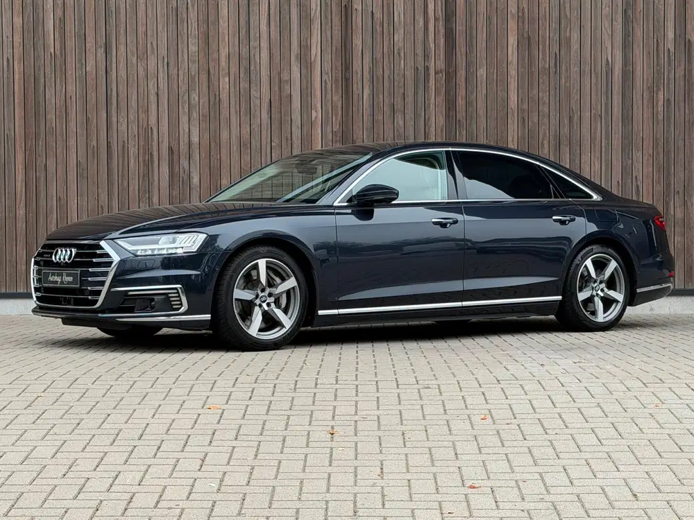 Audi A8 60 TFSI e quattro Lang Pro Line uit 2020, foto 2