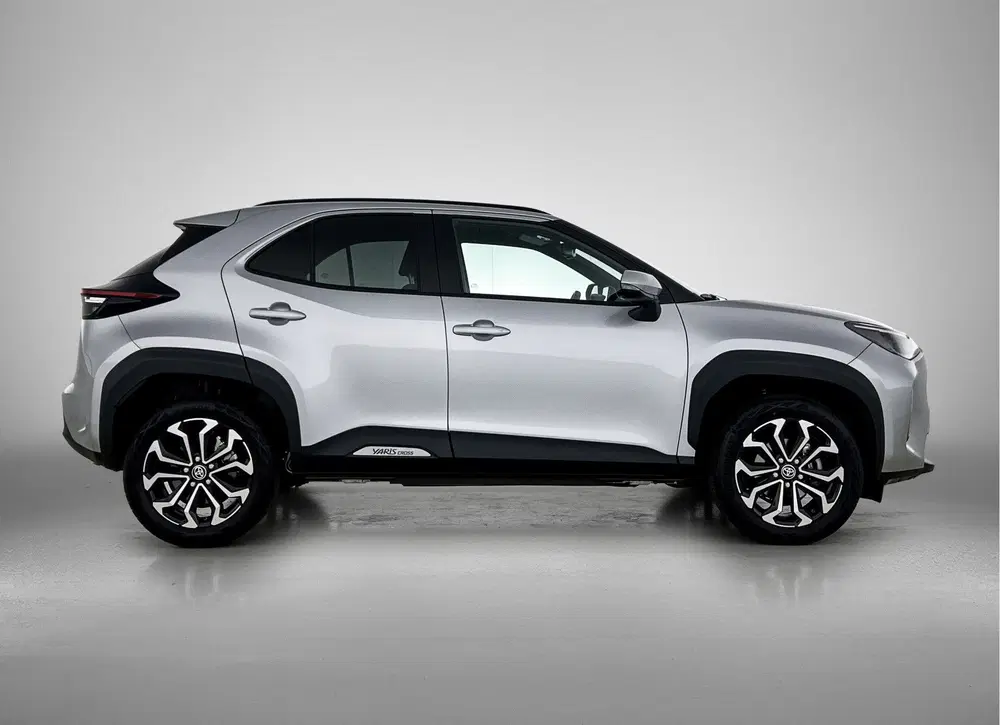 Toyota Yaris Cross 1.5 Hybrid 115 First Edition uit 2025, foto 14
