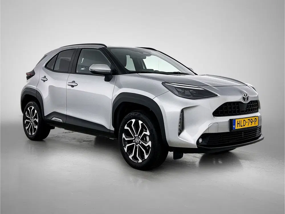 Toyota Yaris Cross 1.5 Hybrid 115 First Edition uit 2025, foto 15