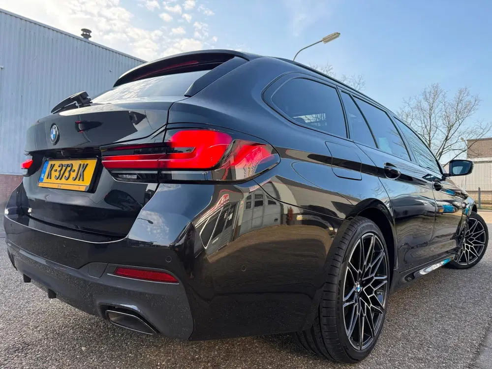 BMW 5-serie 530i HYBRID 2021 HIGH-EXE M-EDITION PANO uit 2021, foto 7