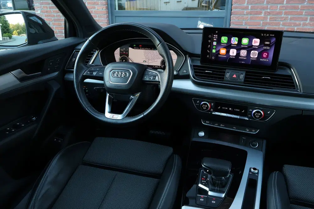 Audi Q5 50 TFSI e Quattro S edition BLACK PANO MAT uit 2022, foto 14