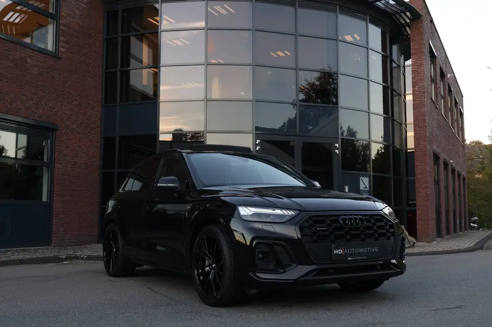 Audi Q5 50 TFSI e Quattro S edition BLACK PANO MAT uit 2022, foto 6