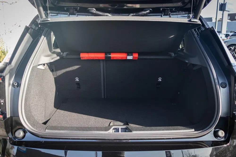 Volvo EX30 P5 Long Range Ultra Black Edition 69 kWh E uit 2026, foto 6