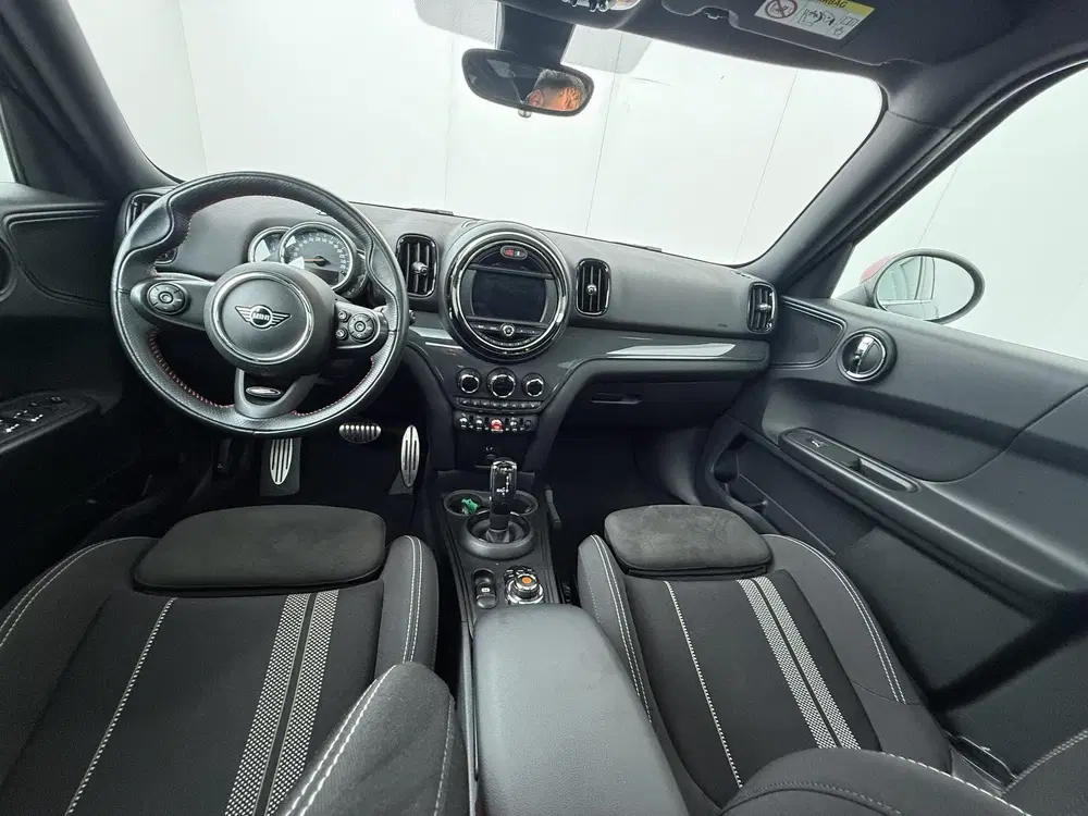 Mini Countryman Dutch Made Edition uit 2019, foto 5