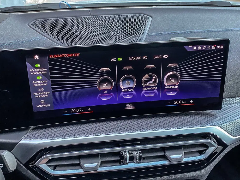 BMW 3-serie 3 Serie Touring 330e 292PK xDrive High Exe uit 2023, foto 13