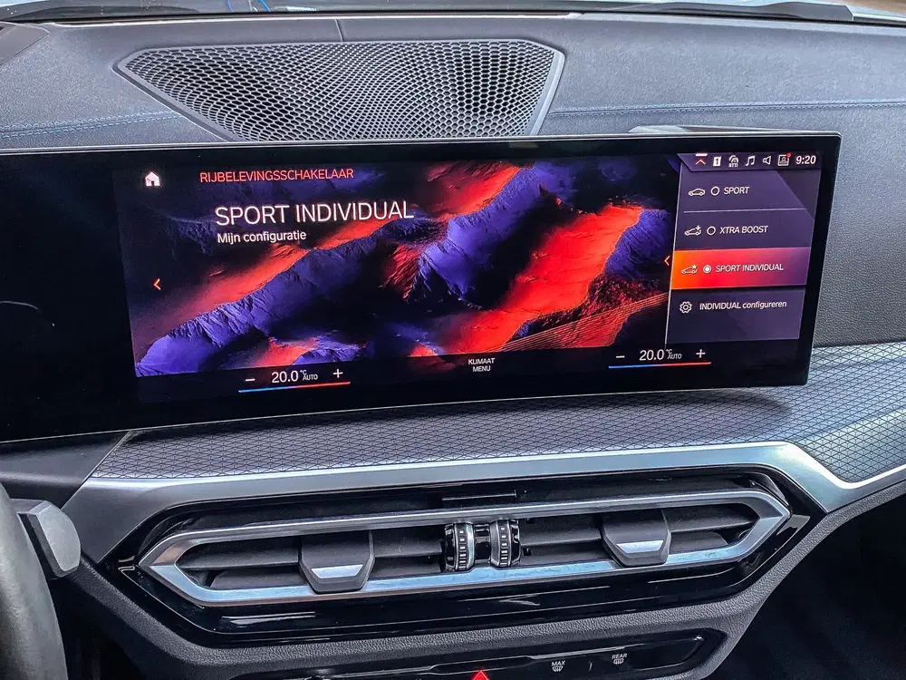 BMW 3-serie 3 Serie Touring 330e 292PK xDrive High Exe uit 2023, foto 14