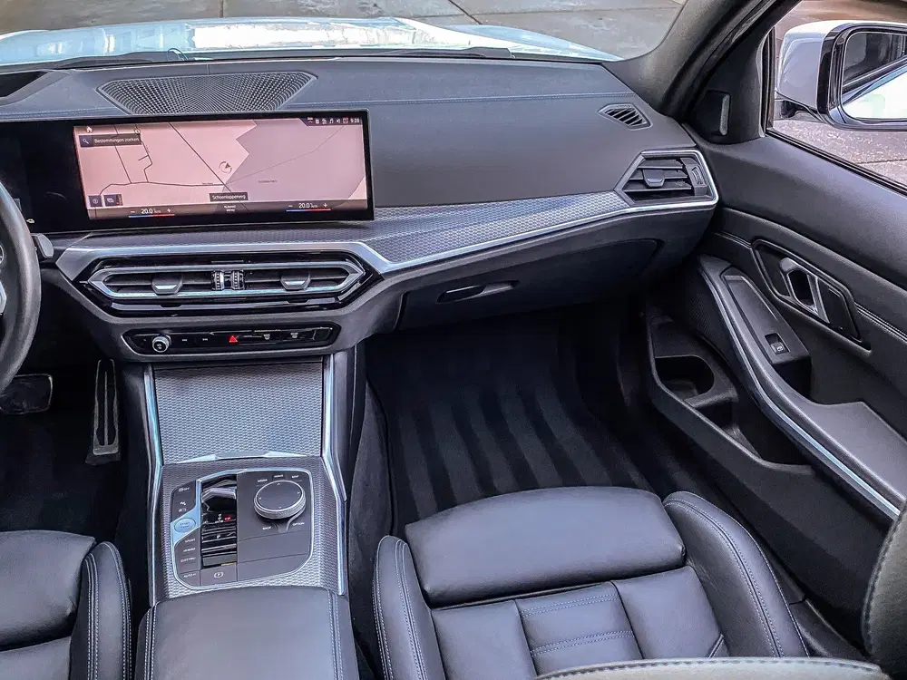 BMW 3-serie 3 Serie Touring 330e 292PK xDrive High Exe uit 2023, foto 9