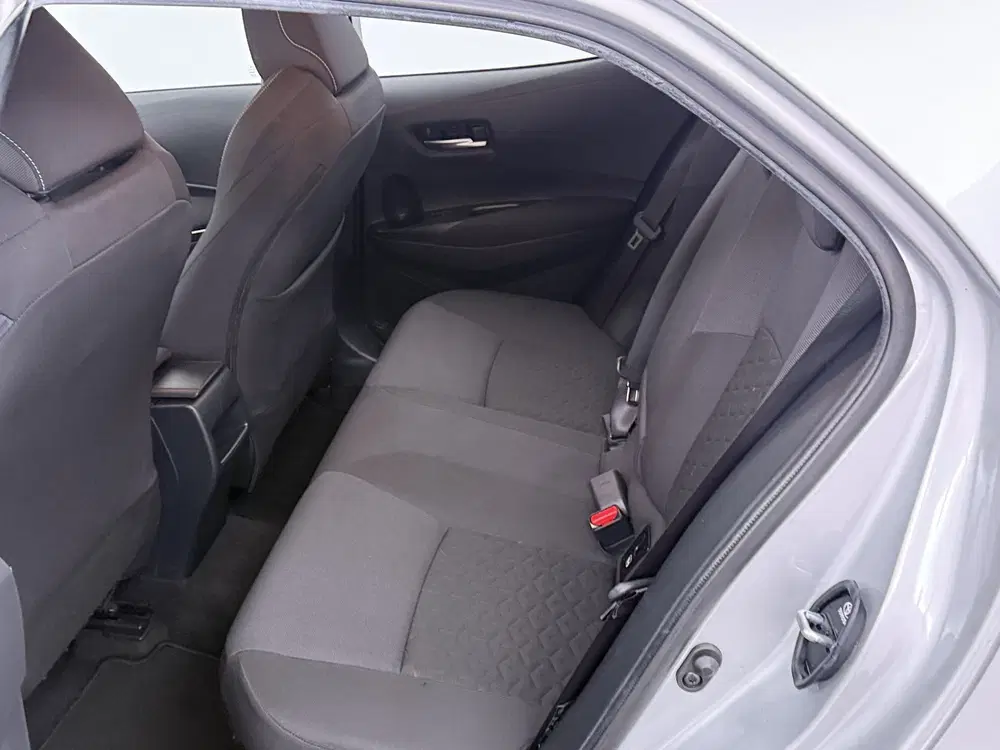 Toyota Corolla 2.0 Hybrid First Edition uit 2019, foto 6