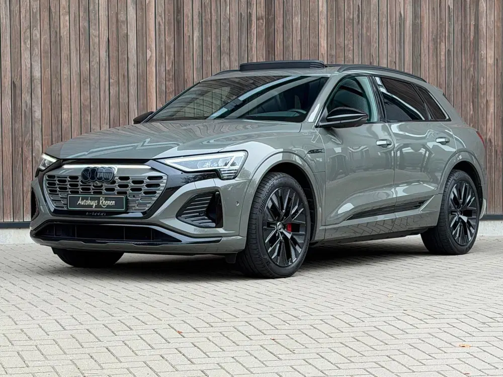 Audi Q8 e-tron 55 quattro S Edition Competition 115 kWh uit 2023, foto 2
