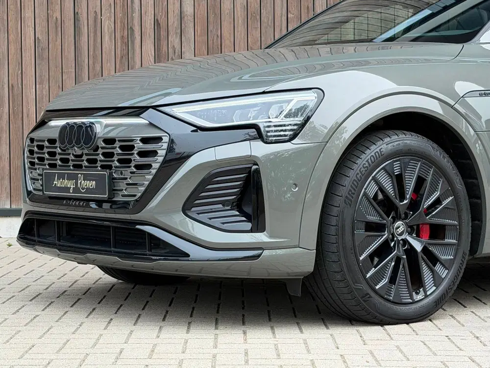 Audi Q8 e-tron 55 quattro S Edition Competition 115 kWh uit 2023, foto 4