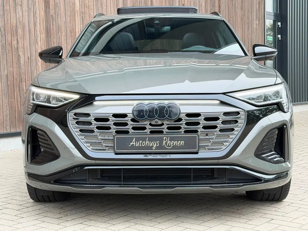 Audi Q8 e-tron 55 quattro S Edition Competition 115 kWh uit 2023, foto 5