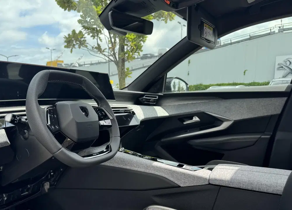 Peugeot 5008 GT Avantage 73 kWh 7p Stoelmassage uit 2025, foto 13