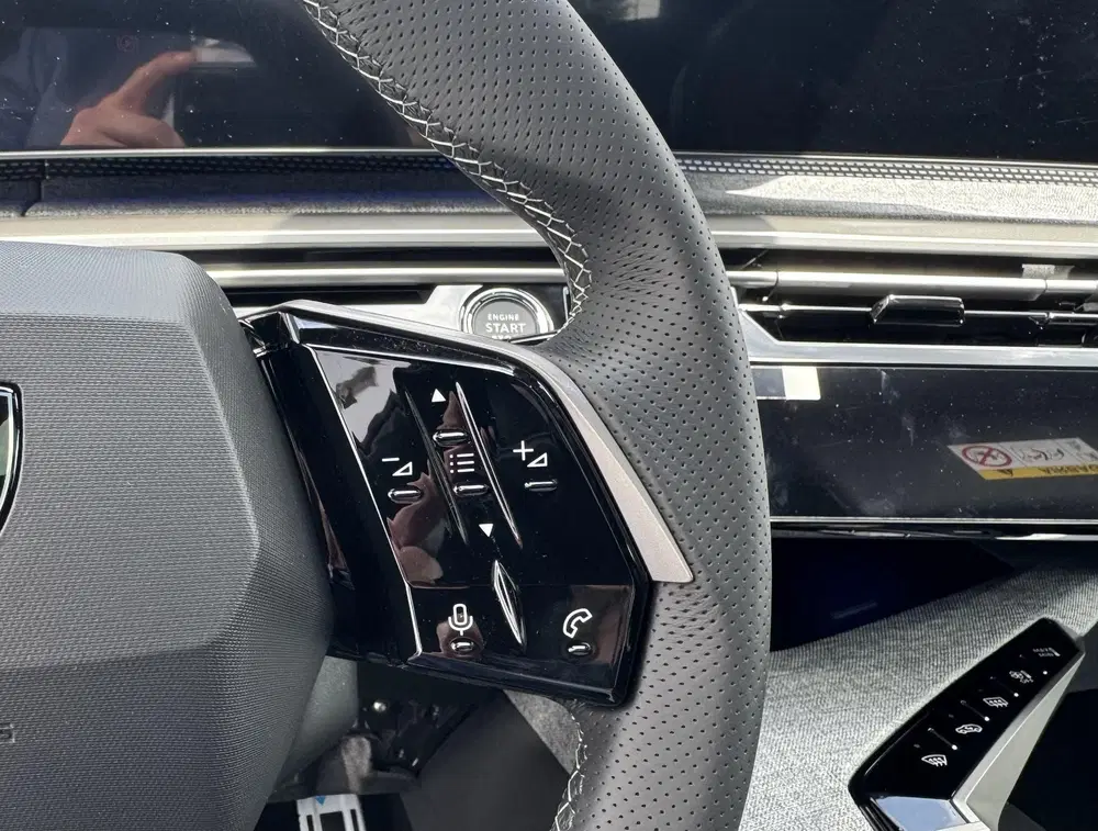 Peugeot 5008 GT Avantage 73 kWh 7p Stoelmassage uit 2025, foto 15